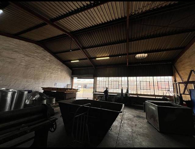 INDUSTRIAL FOR SALE IN MKONDENI